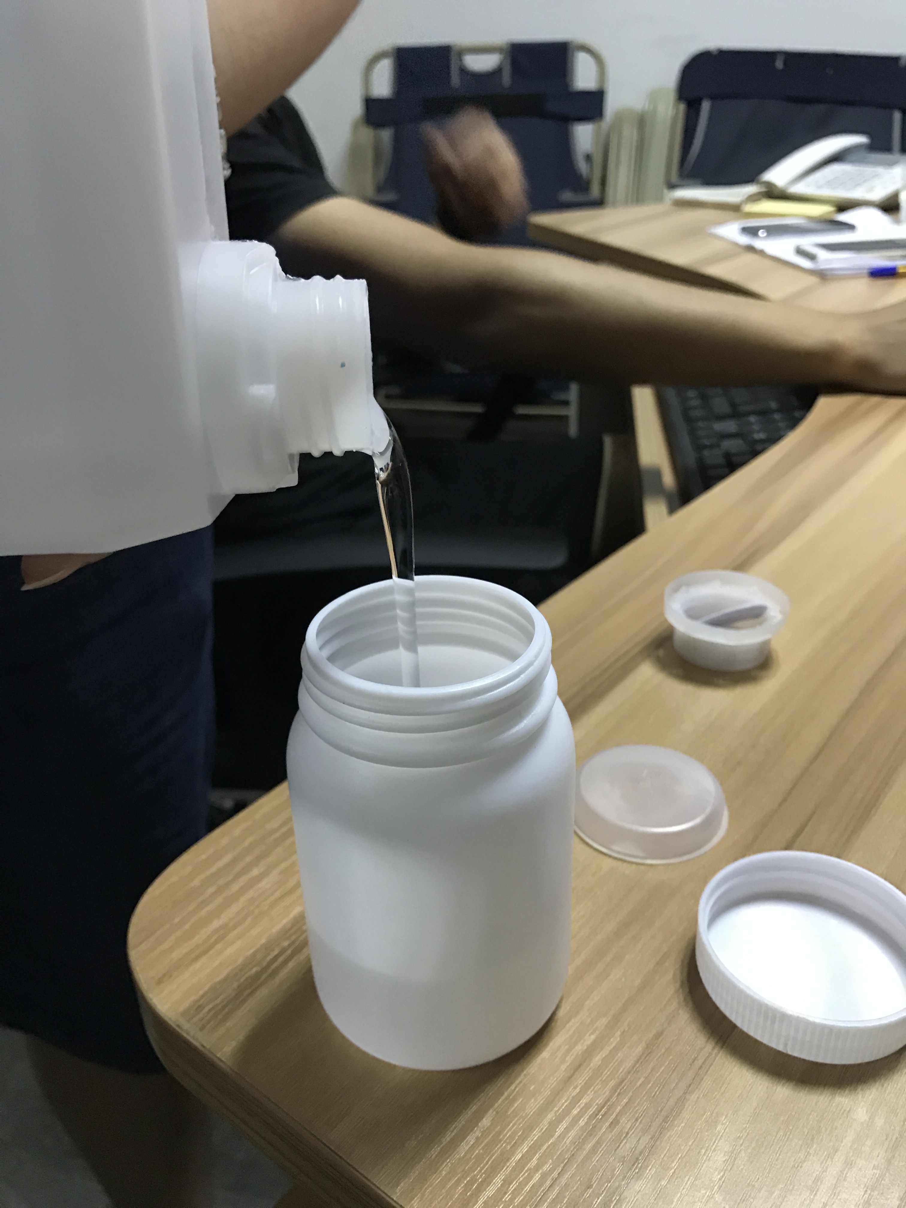 液體硅膠